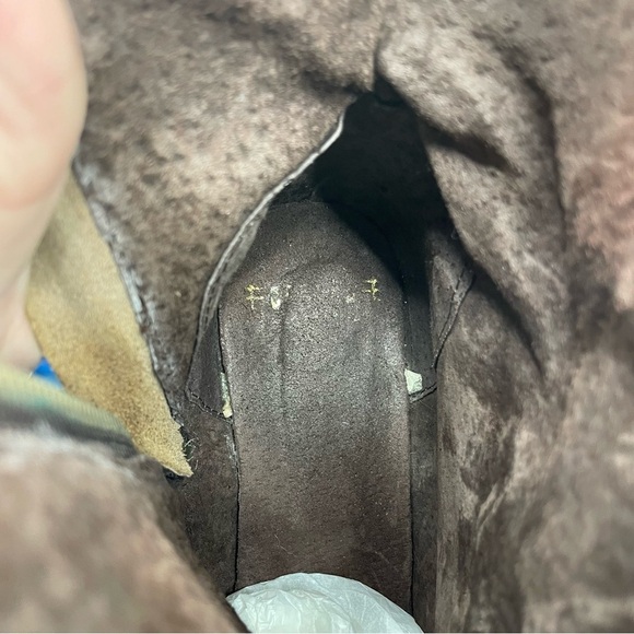 Corral Brown Ankle Boots with Western Style and Chunky Heel - Picture 6 of 9